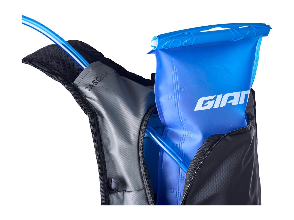 Mochila de Hidratación Giant CASCADE 6L