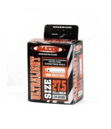 MAXXIS Camara FLYWEIGHT 27.5"x2.10/2.125 Presta